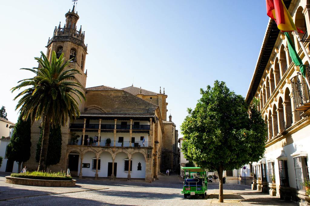 La Colegiata De Ronda Apartment ภายนอก รูปภาพ