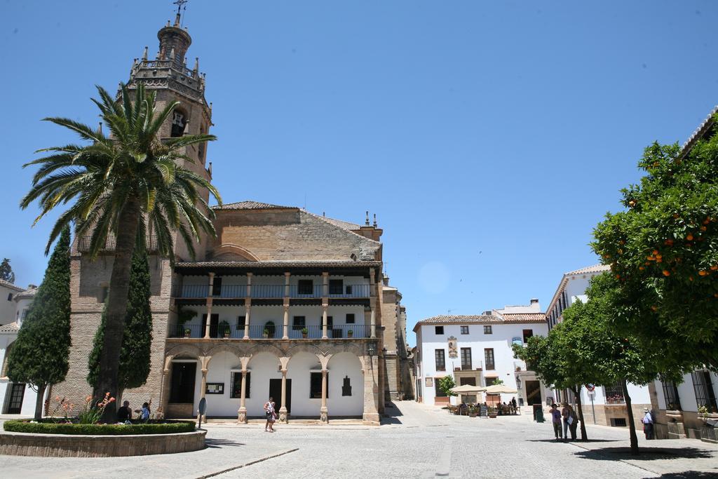 La Colegiata De Ronda Apartment ภายนอก รูปภาพ